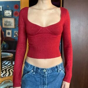 Wilfred Aritzia red cropped sweater